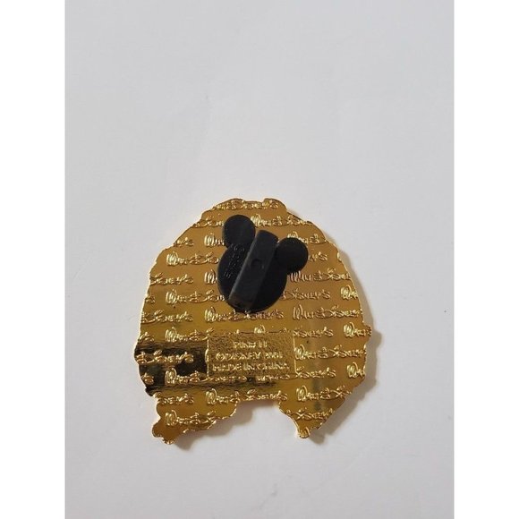 Disney Store 2001 100 Years of Dreams #11 Belle 1991 Beauty & The Beast Pin - Picture 2 of 2